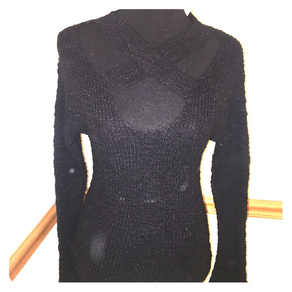 Cold cleavage sweater